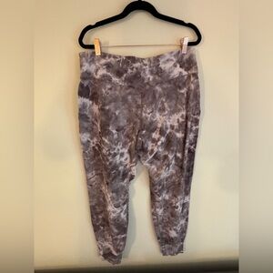 Lululemon Align Jogger 28” – Diamond Dye Purple/Pink, Size 12